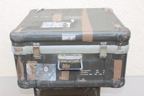 Transportkiste Kiste Bundeswehr Transportbox GFK Lhotelier Mont 60x55x32 Gebr N2